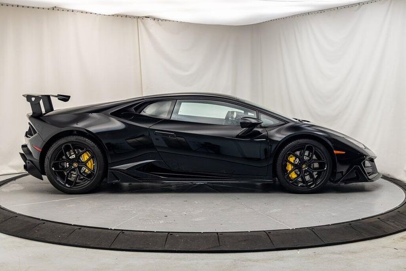 2019 Lamborghini Huracan LP580-2Image 6