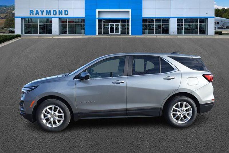 Used 2024 Chevrolet Equinox LTImage 7