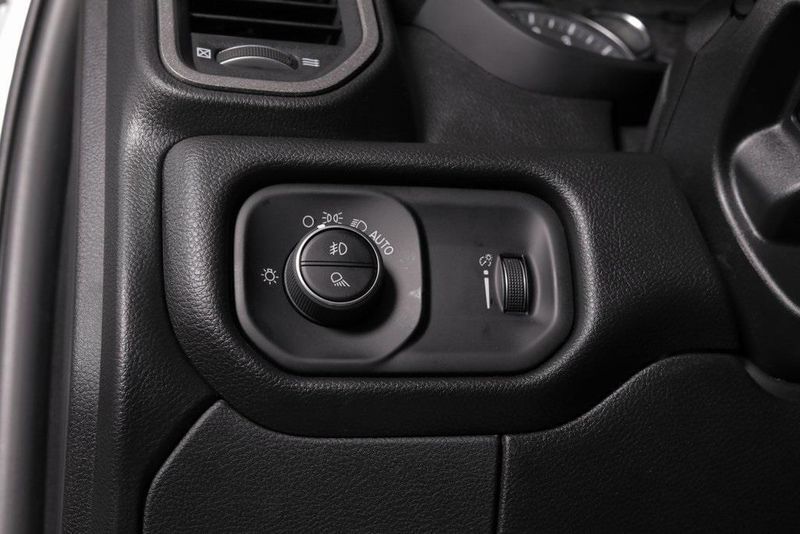 2025 RAM 2500 Tradesman Regular Cab 4x4 8