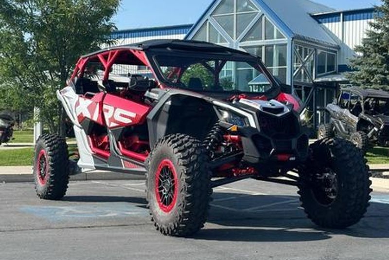 2025 CAN-AM MAVERICK X3 MAX X RS TURBO RR WITH SMARTSHOX FIERY RED AND HYPER SILVER 