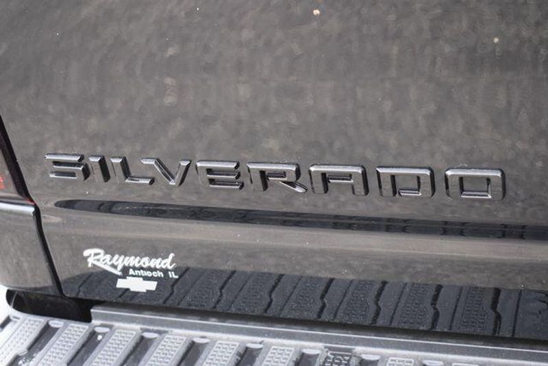 New 2026 Chevrolet Silverado 3500HD High CountryImage 24