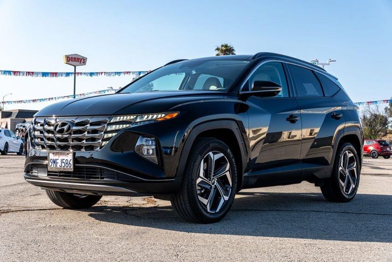 Used 2024 Hyundai Tucson Hybrid LimitedImage 3