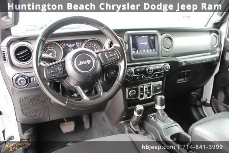 2022 Jeep Wrangler Unlimited Sport SImage 14