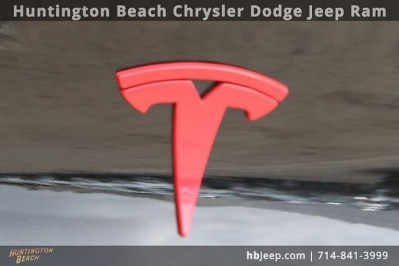 2023 Tesla Model Y Long RangeImage 7