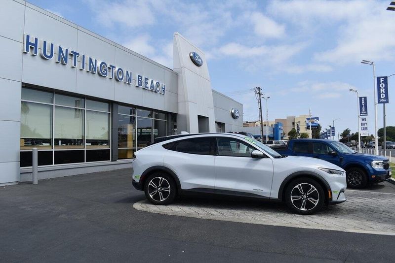 Used 2022 Ford Mustang Mach-E SelectImage 3