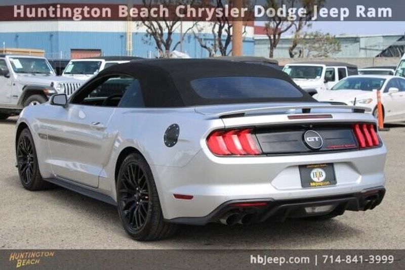 2019 Ford Mustang GT PremiumImage 3