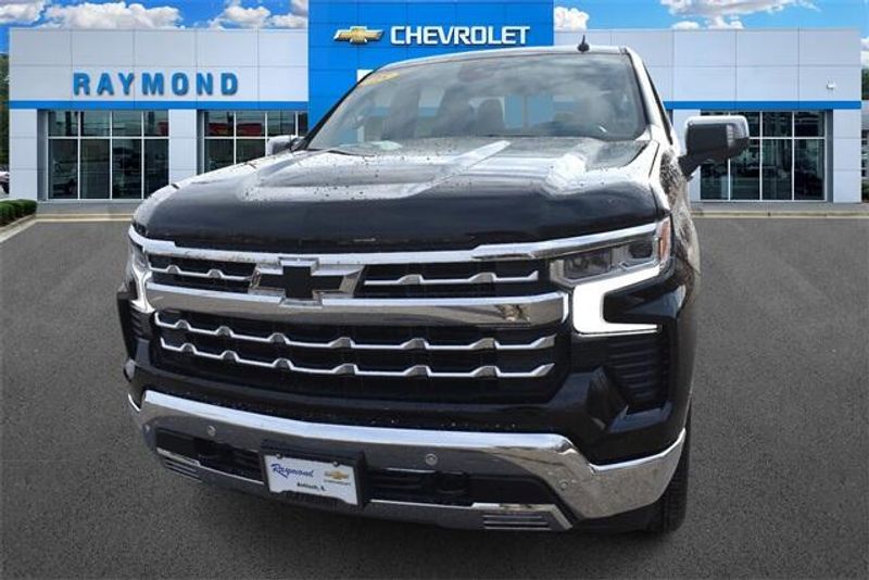 2025 Chevrolet Silverado 1500 LTZImage 7