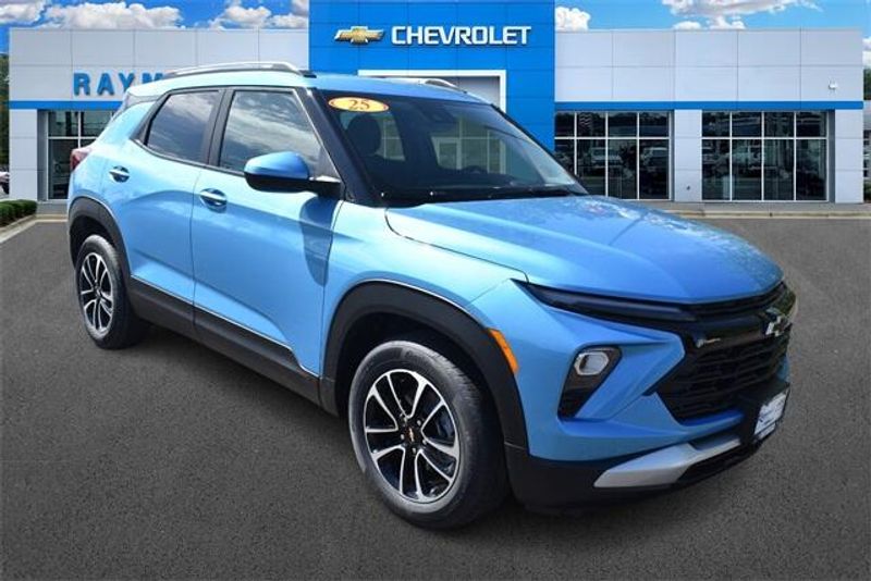 2025 Chevrolet TrailBlazer LTImage 10