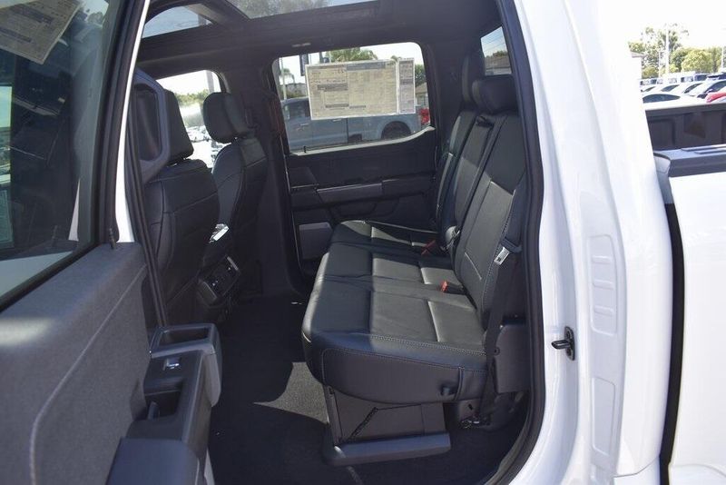 New 2025 Ford F-150 LariatImage 12