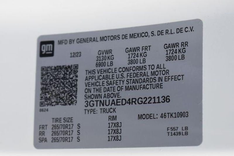 Used 2024 GMC Sierra 1500 ProImage 32