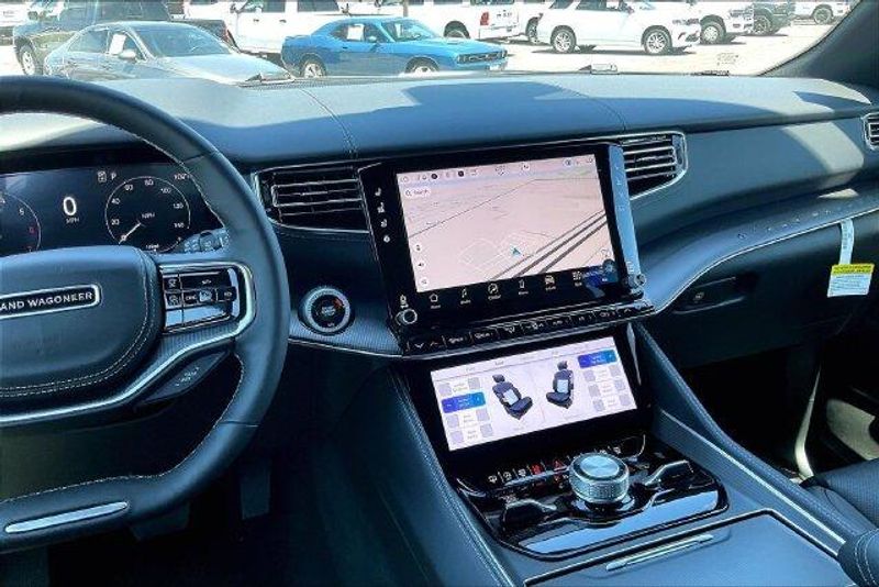 2026 Jeep Grand Wagoneer L Summit Obsidian 4x4Image 5