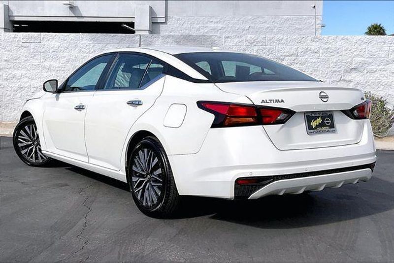 Used 2023 Nissan Altima 2.5 SVImage 10
