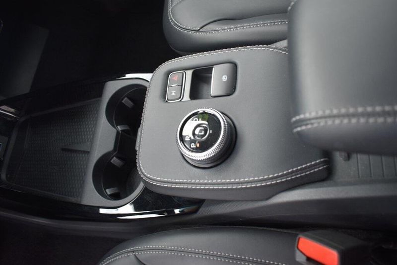 Used 2022 Ford Mustang Mach-E SelectImage 16