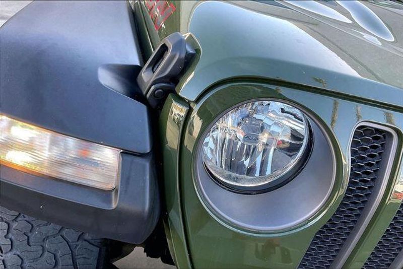 Used 2023 Jeep Wrangler RubiconImage 27