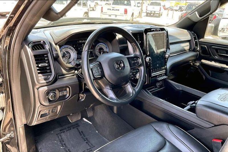 Used 2022 RAM 1500 LimitedImage 14