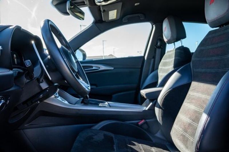 Used 2024 Dodge Hornet R/TImage 12