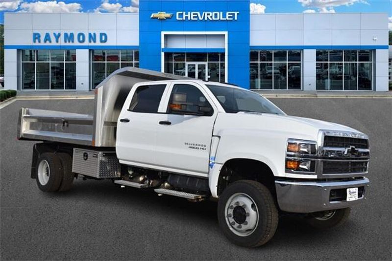 2024 Chevrolet Silverado 4500HD Work TruckImage 1