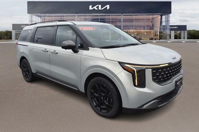 New 2026 Kia Carnival Hybrid SX PrestigeImage 11