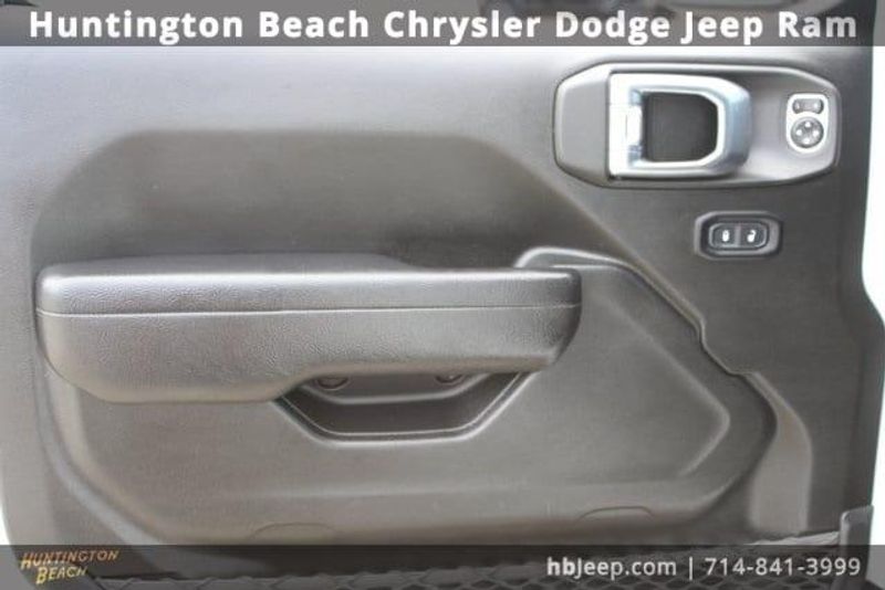 2023 Jeep Wrangler Sport SImage 10