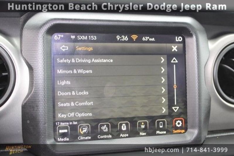 2021 Jeep Wrangler Unlimited WillysImage 32