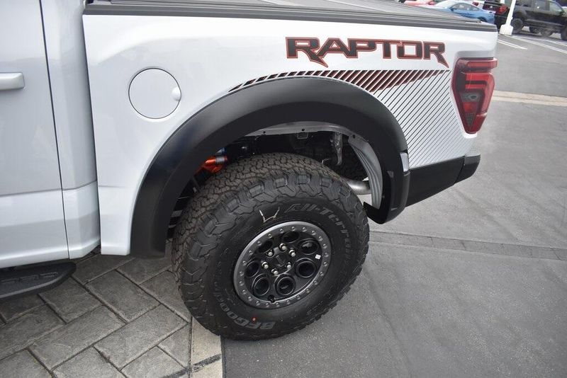 New 2025 Ford F-150 RaptorImage 6