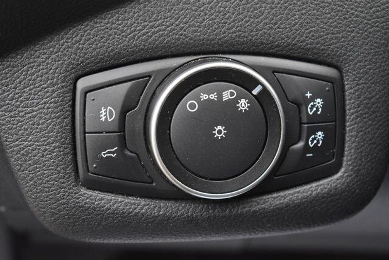 Used 2018 Ford Escape SEImage 23