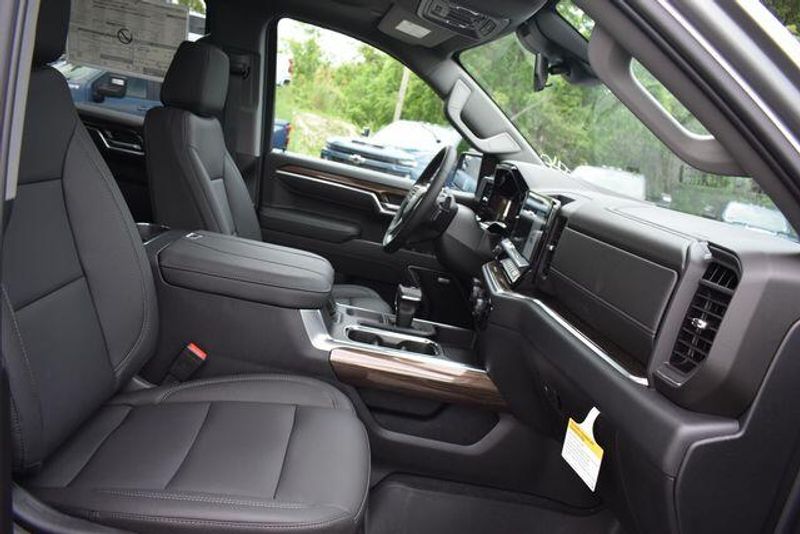 New 2026 Chevrolet Silverado 1500 RSTImage 17