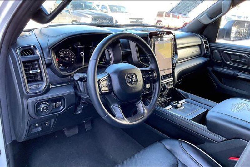 Used 2024 RAM 1500 LimitedImage 14