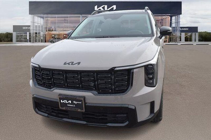 New 2026 Kia Sorento X-Line SXImage 8
