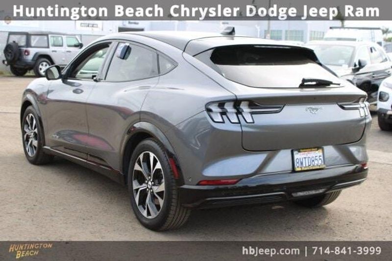 2021 Ford Mustang Mach-E PremiumImage 3