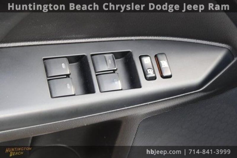 2017 Lexus CT 200hImage 11