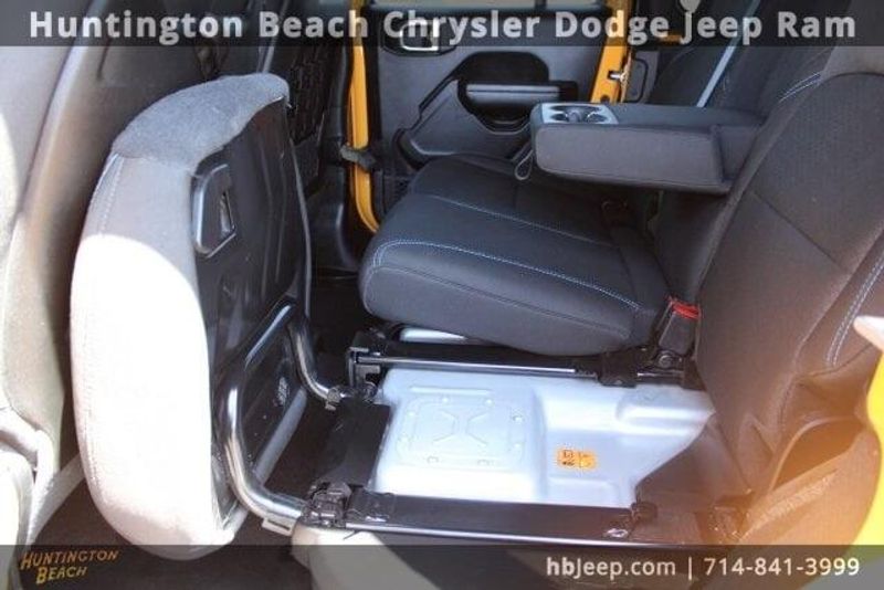 2021 Jeep Wrangler Unlimited Rubicon 4xeImage 40