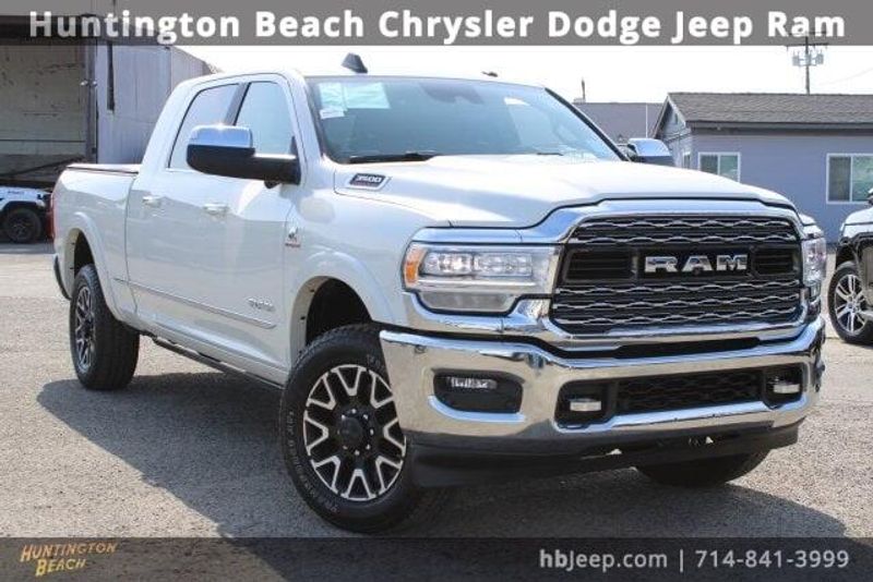 2019 RAM 3500 LimitedImage 1