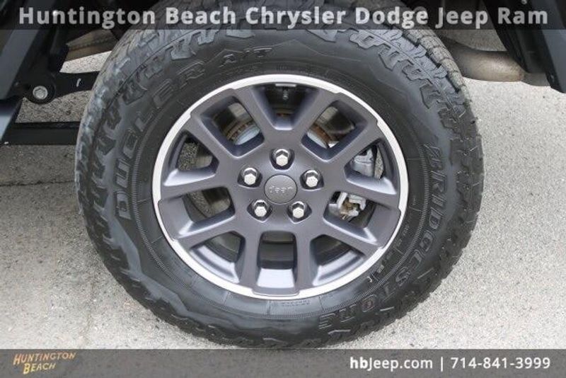2022 Jeep Gladiator OverlandImage 14