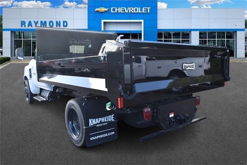 2024 Chevrolet Silverado 5500HD Work TruckImage 5