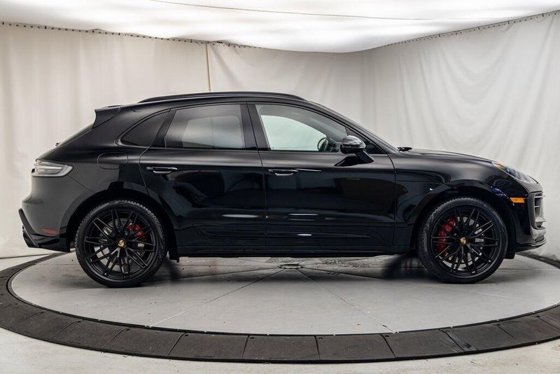 2023 Porsche Macan GTSImage 6