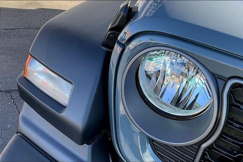 New 2026 Jeep Wrangler 2-door Sport SImage 11