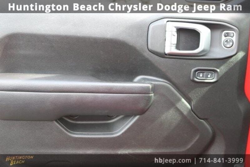 2021 Jeep Wrangler Unlimited IslanderImage 10