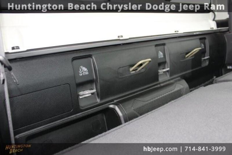 2021 Jeep Gladiator OverlandImage 49