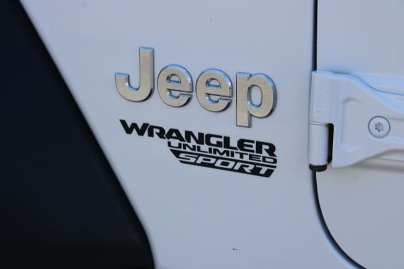 2020 Jeep Wrangler Sport SImage 6