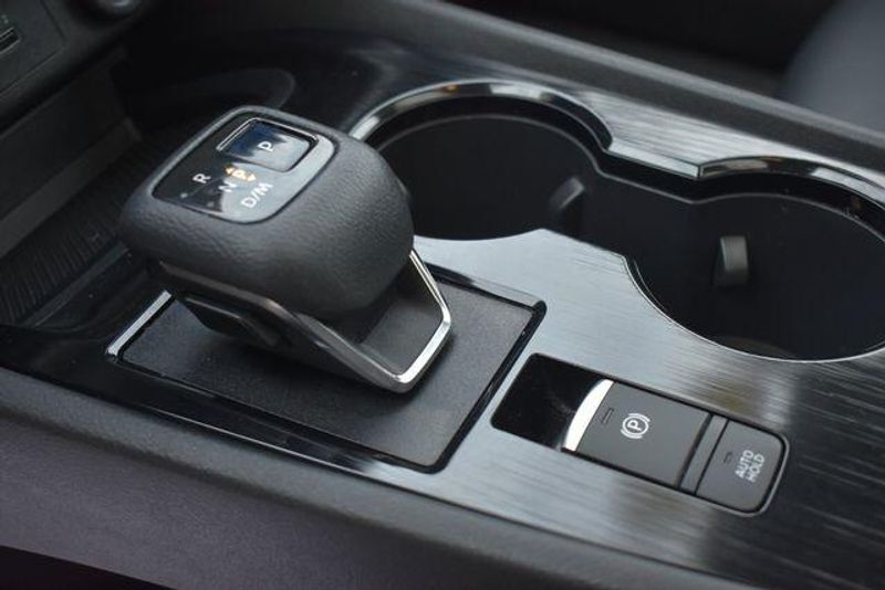 Used 2021 Nissan Rogue SVImage 25