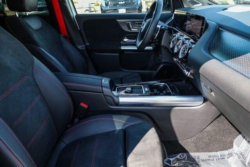 2024 Mercedes-Benz GLA 35 AMGImage 19