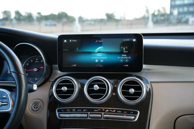 Used 2020 Mercedes-Benz GLC 300Image 18