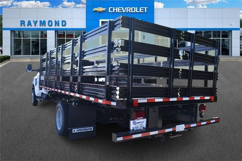 2024 Chevrolet Silverado 5500HD 1WTImage 5