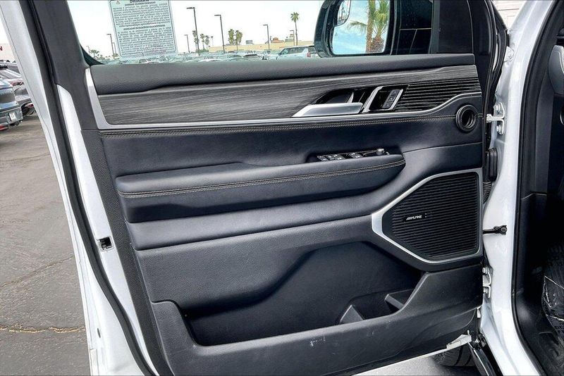 2024 Jeep Wagoneer Series IIIImage 22