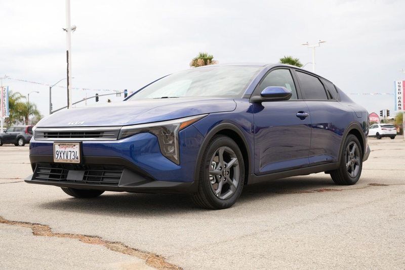 Used 2026 Kia K4 LXSImage 3