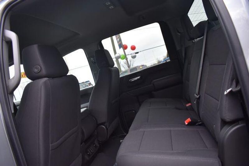 New 2026 Chevrolet Silverado 2500HD CustomImage 21