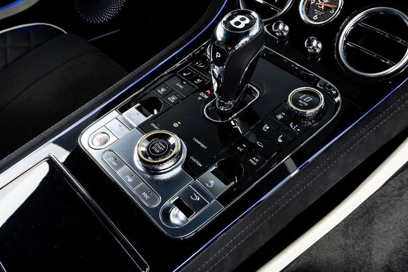 2022 Bentley Continental GT Speed *TOURING SPECIFICATION * FRONT SEAT COMFORTImage 32