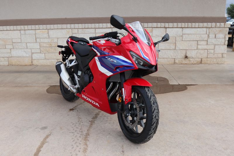2025 HONDA CBR500R ABS GRAND PRIX RED 