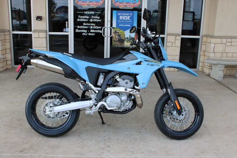 New 2025 SUZUKI DRZ 4SM WHITE AND GRAY 